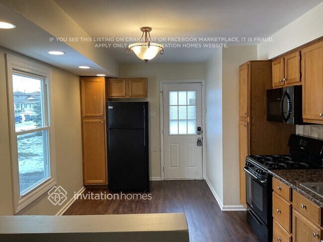 Building Photo - 16817 91st Ave