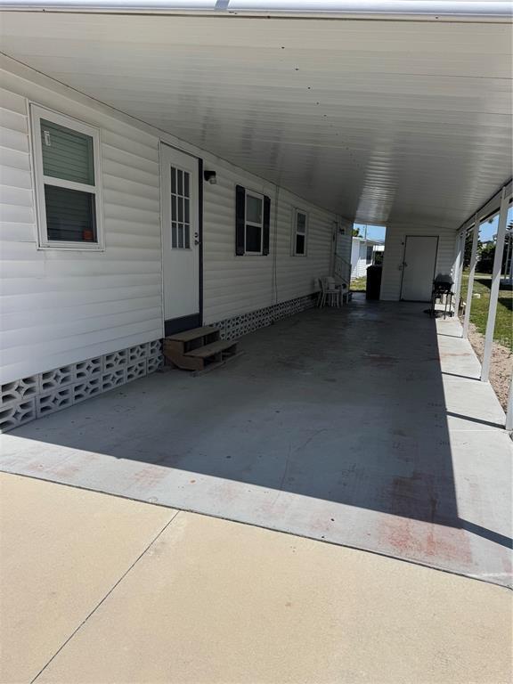 Building Photo - 105 Del Rio Dr