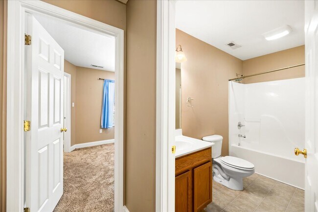 Building Photo - 10841 Parkgate Ln