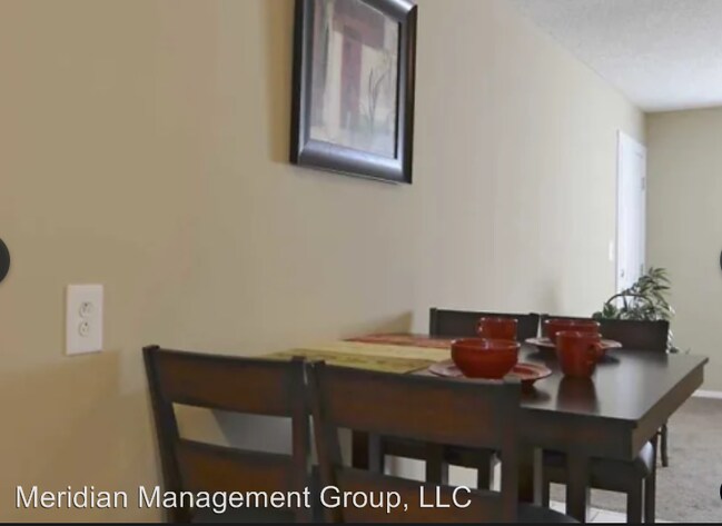 Building Photo - 2 br, 1 bath Apartment - 4685 Courtney Drive