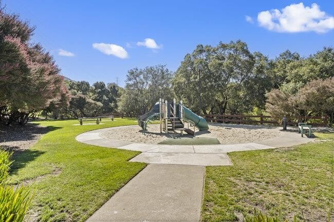 Building Photo - 23229 Canyon Terrace Dr