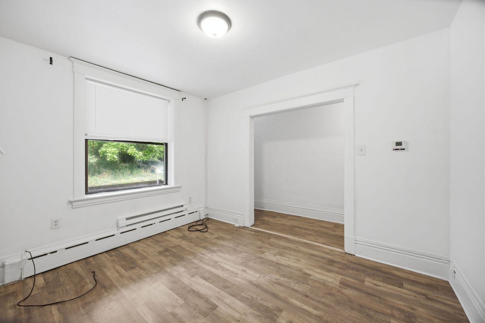 Building Photo - 225 Luray St