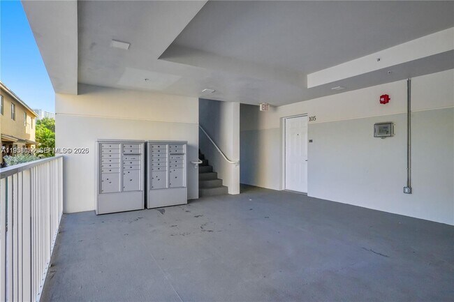 Building Photo - 1620 NW 18th St