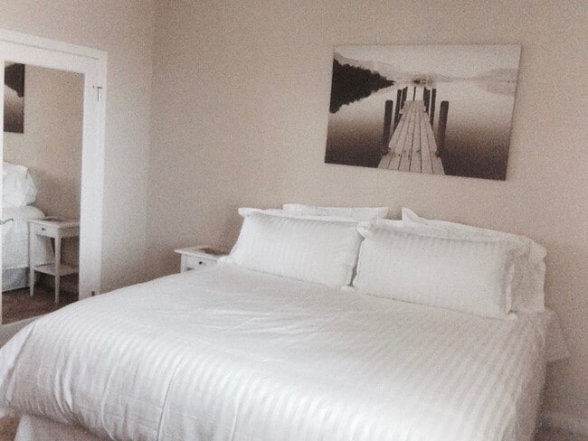 Building Photo - 3887 Pell Pl