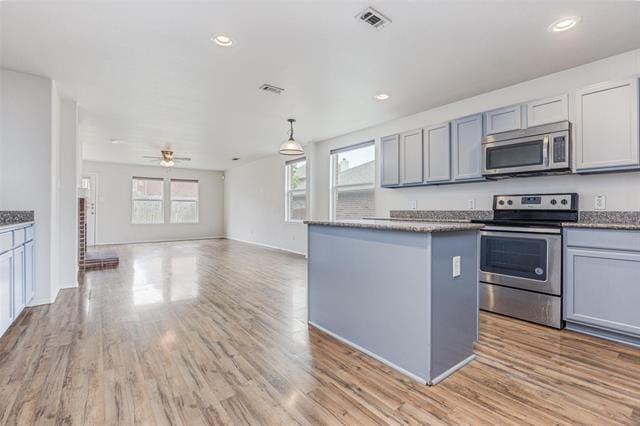 Building Photo - 13072 Sewanee Dr