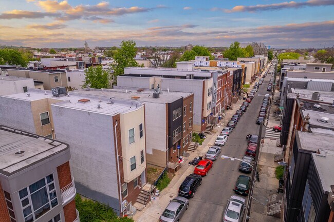 Building Photo - 1906 N 18th St