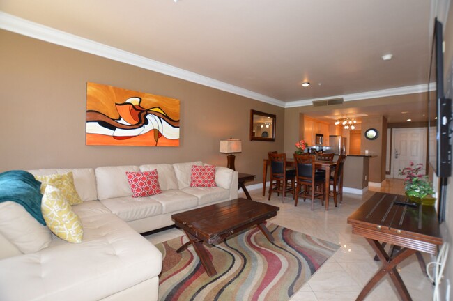 Building Photo - Meridian Luxury 2 Bd | 2 Ba Condo .