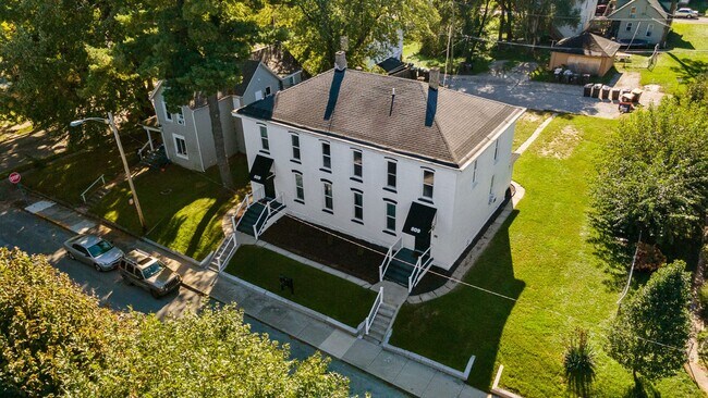 Building Photo - One bedroom available soon!