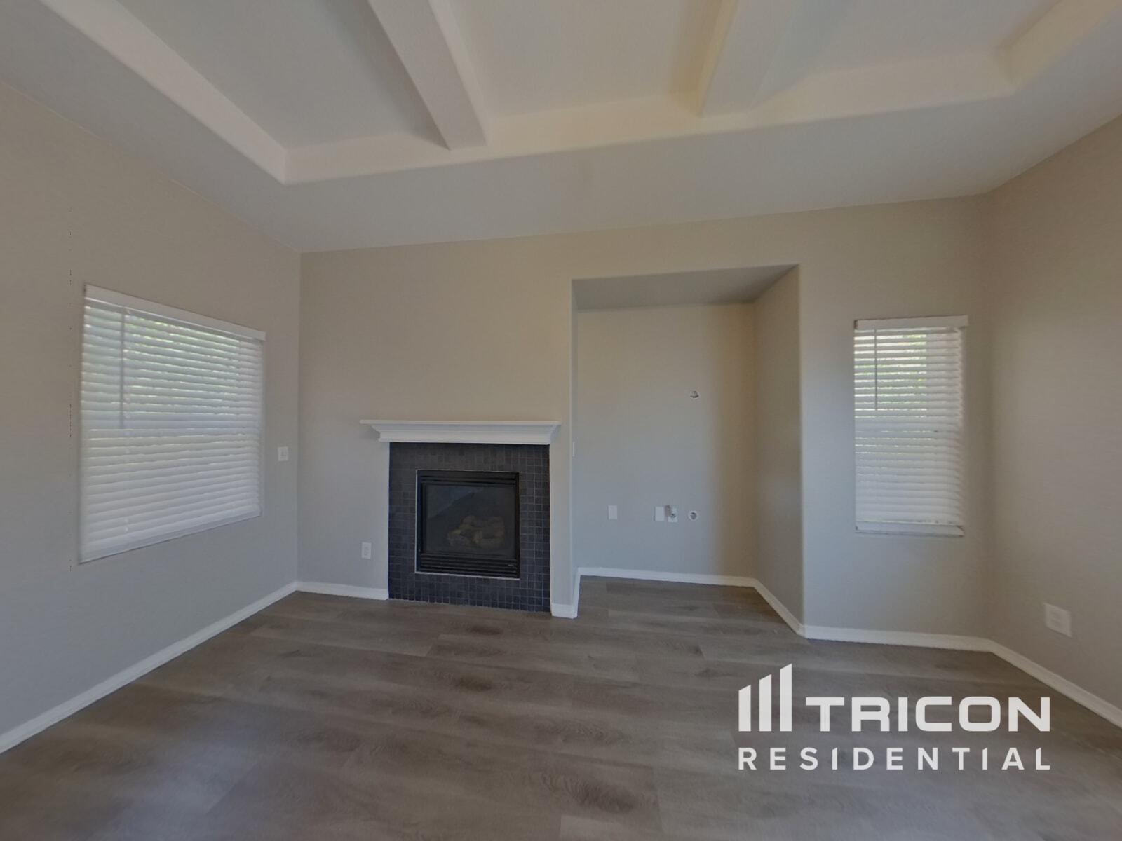 Building Photo - 6659 Silverwind Cir