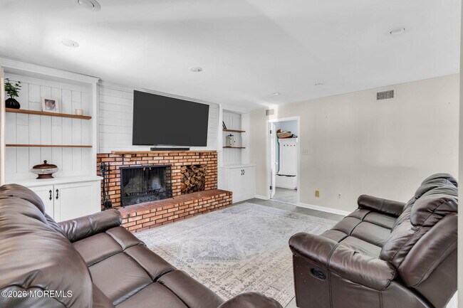 Building Photo - 22 Collingwood Rd