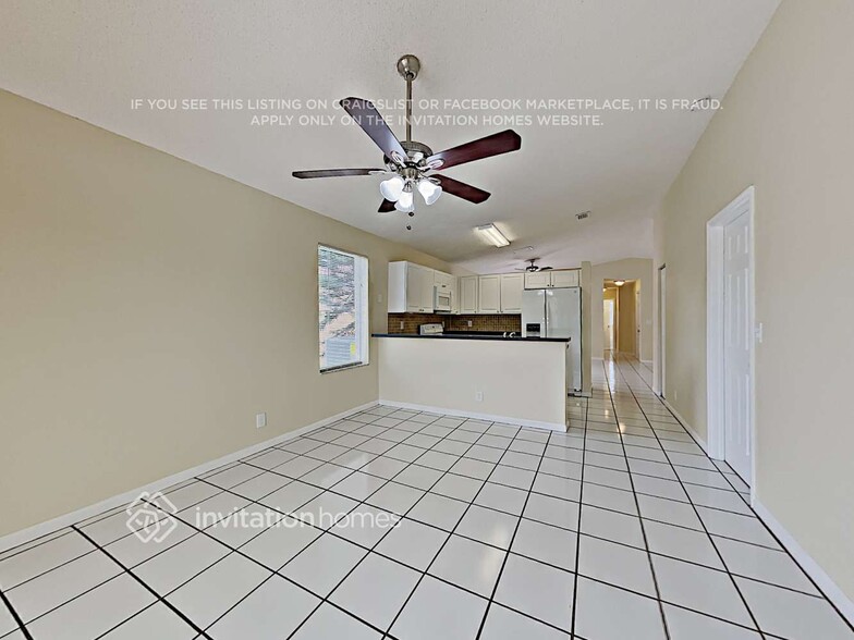 Building Photo - 16940 SW 142nd Pl