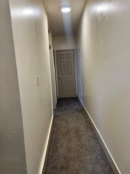 Hallway - 113 E Franklin St