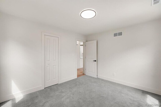 Building Photo - 308-310 East Harry Ave