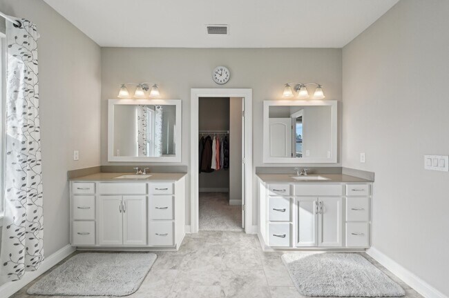 Building Photo - 57 Sunset Ridge Ct