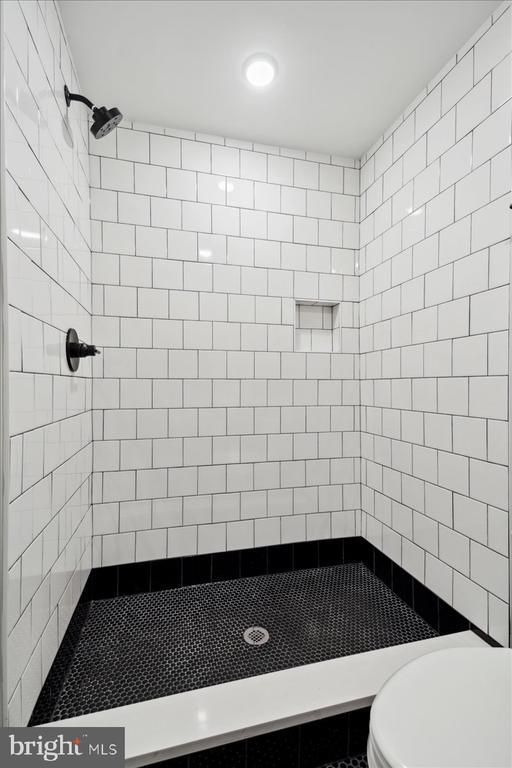 Building Photo - 3519 Hamilton St