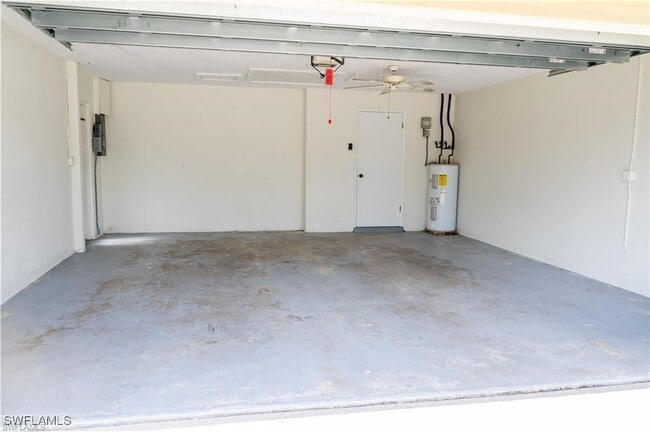 Building Photo - 5654 Eichen Cir