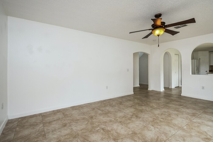 Building Photo - 508 Mallard Ct