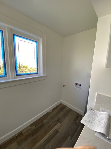 Building Photo - 1722 S Redondo Blvd