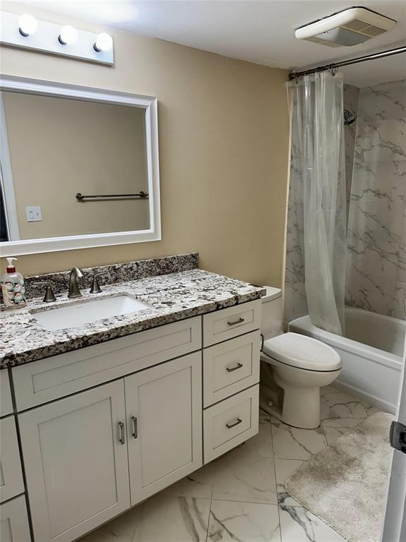 Building Photo - 1625 SE 10th Ave