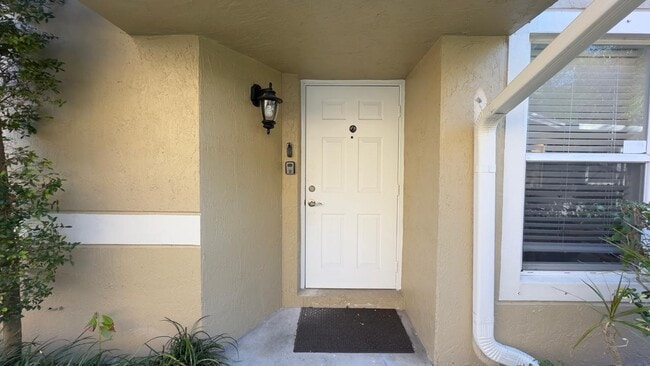 Building Photo - 5811 NW 57th Ave