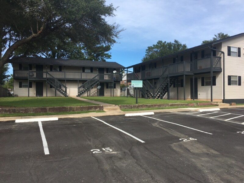 Building Photo - 1409 29th St