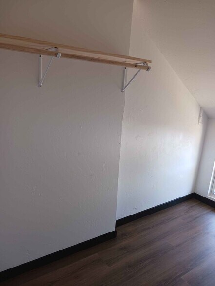 Building Photo - 1260 Day St