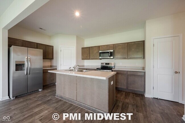 Building Photo - 10828 Penwell Wy