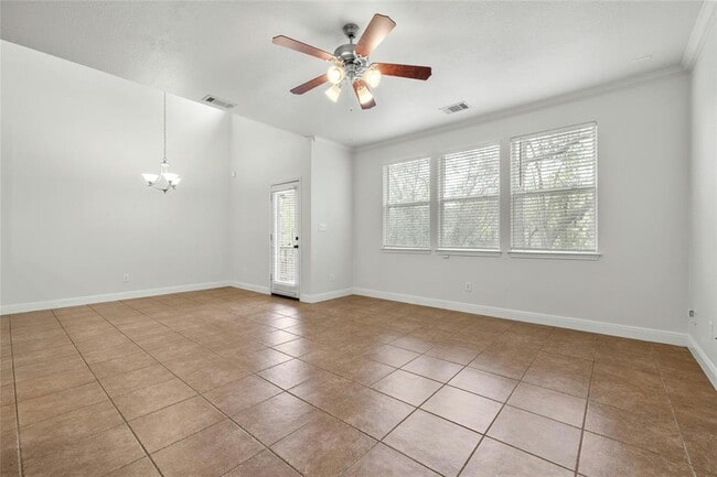 Building Photo - 1900 Jentsch Ct