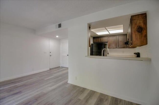 Building Photo - 1032 Summermist Ct