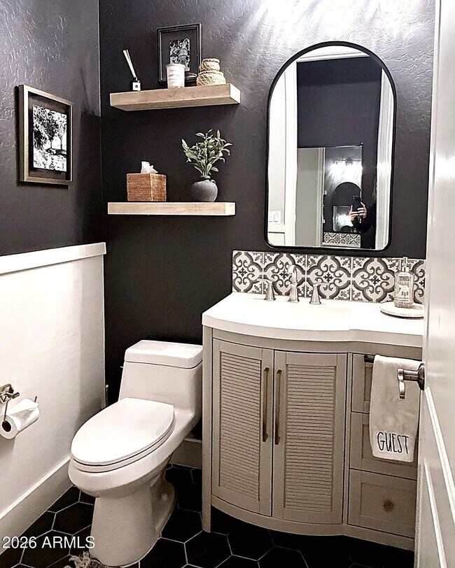 Building Photo - 3551 S Sterling Ct