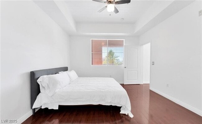 Building Photo - 47 E Agate Ave