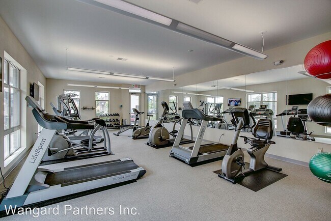Building Photo - 1225 N 62nd St