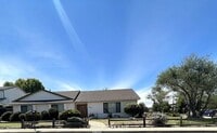 Building Photo - 4301 Edenbury Dr