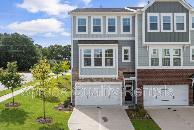 Building Photo - 1268 Commack Dr