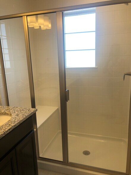 Nice size shower! - 1881 Spring Water Pt