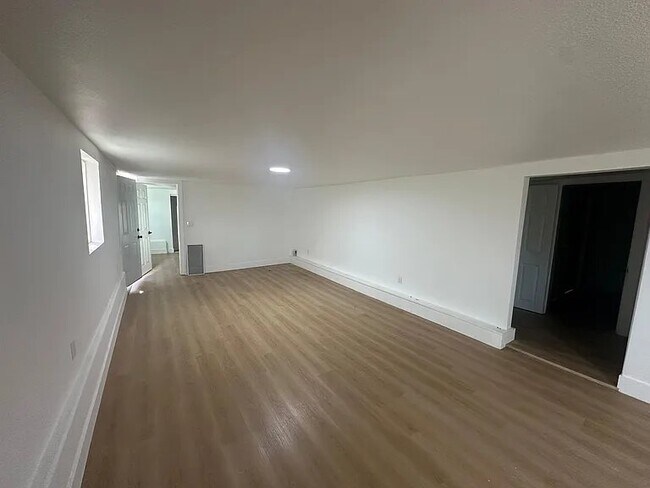 Building Photo - 3238 Adeline St