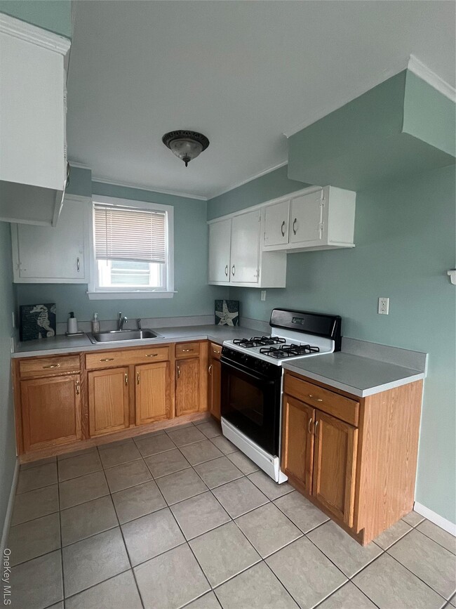 Building Photo - 49 Michigan St