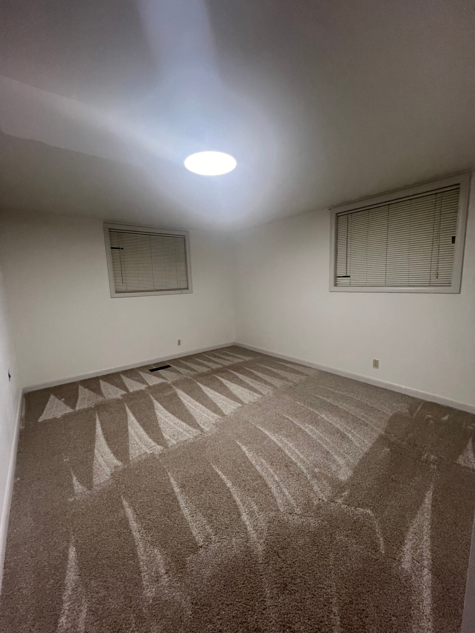 Building Photo - 57 Colgate St