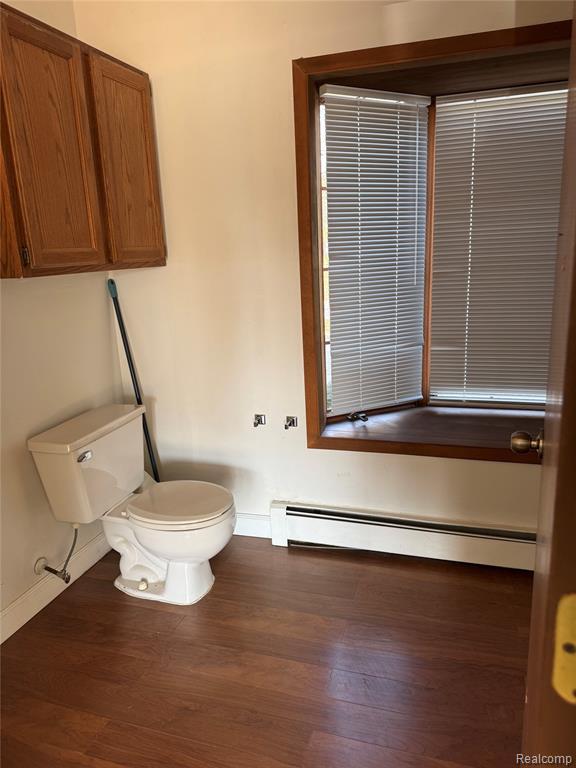 Building Photo - 2346 London Bridge Dr