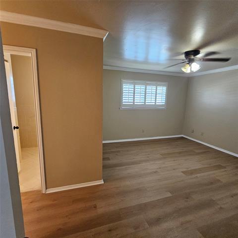 Building Photo - 6033 Sandhurst Ln