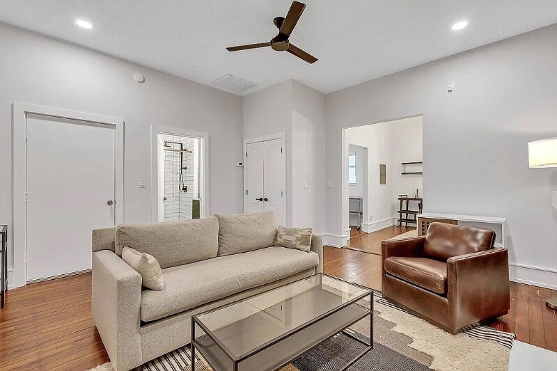 Building Photo - 108 E Anderson St