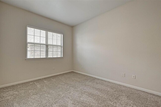 Building Photo - 11434 Elizabeth Brook Dr
