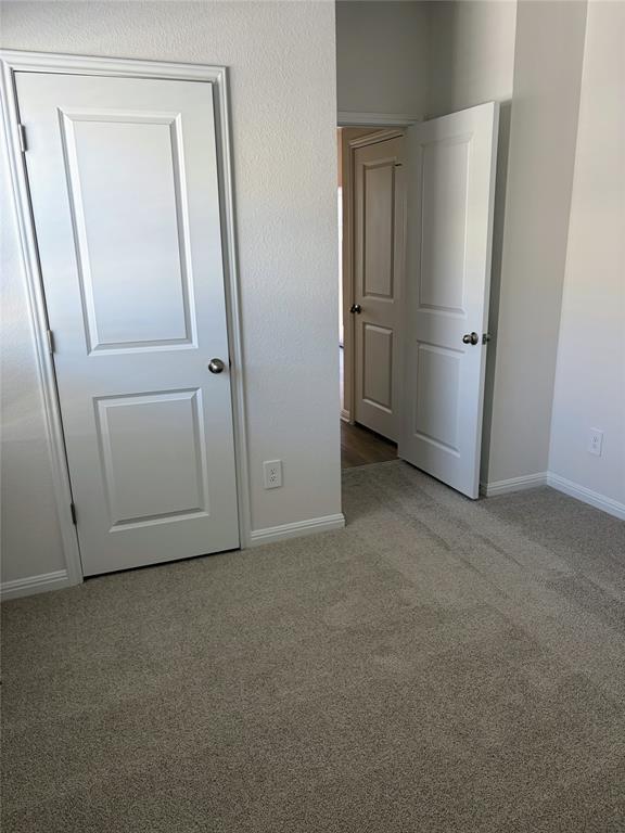 Building Photo - 440 El Capitan Lp