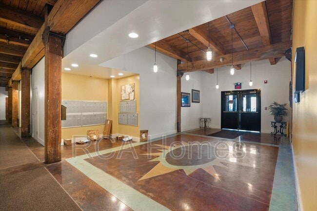 Building Photo - 55 S Harding St