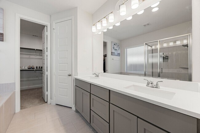 Building Photo - 20923 Carriage Harness Wy