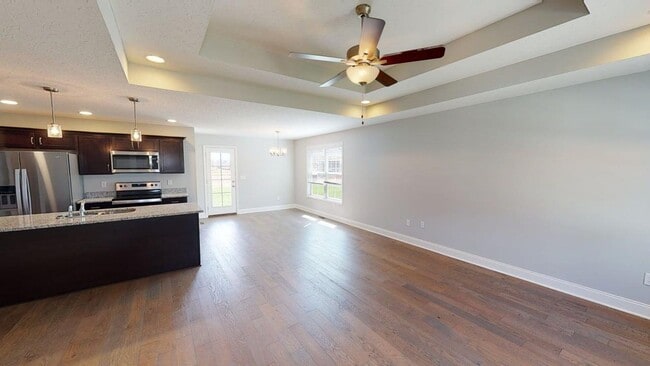 Building Photo - For Lease Beautiful 3 Bedroom, 2 Bath Home in Spring Lakes Subdivision.