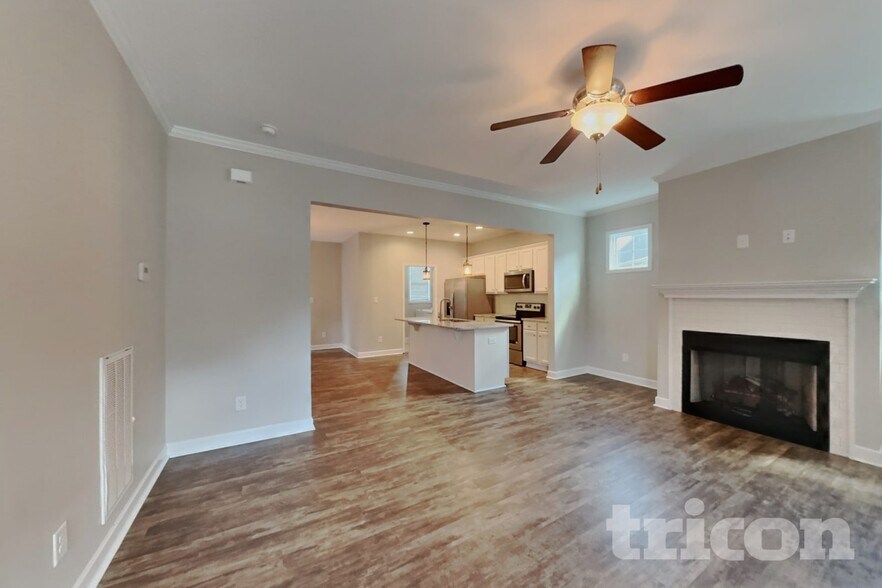 Building Photo - 111 Cottage Ct