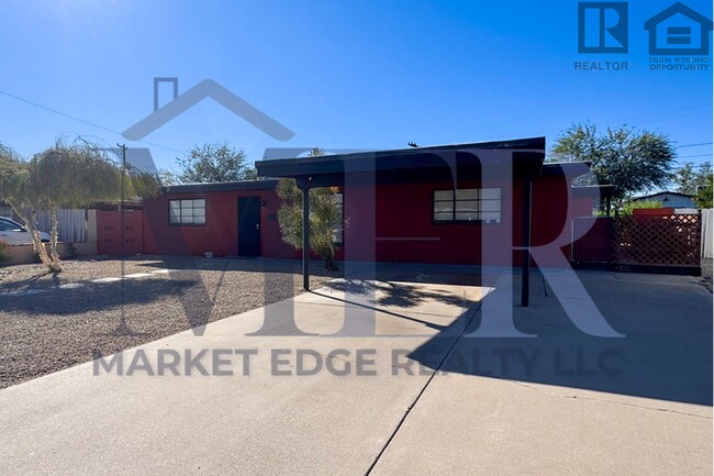 Building Photo - 3Bed/2Bath Home Scottsdale/Thomas! $399 MOVE-IN SPECIAL! Ready for Immediate Move-In!