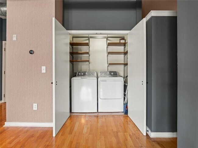 Building Photo - 800 Peachtree St NE