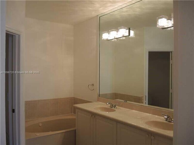 Building Photo - 11324 NW 54th Terrace